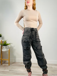 Edgy Flex Jogger (Charcoal) - DoseOFashion Boutique