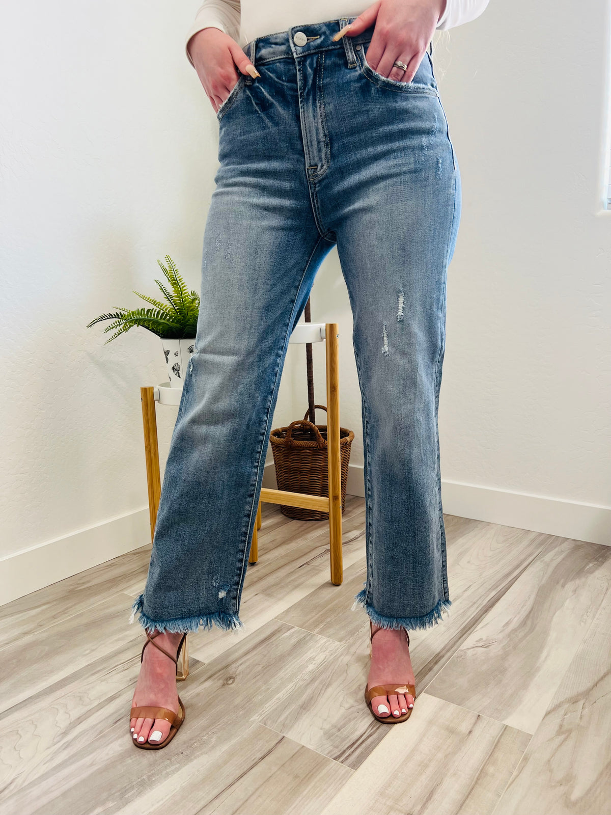 Effortless Edge Jeans - DoseOFashion Boutique