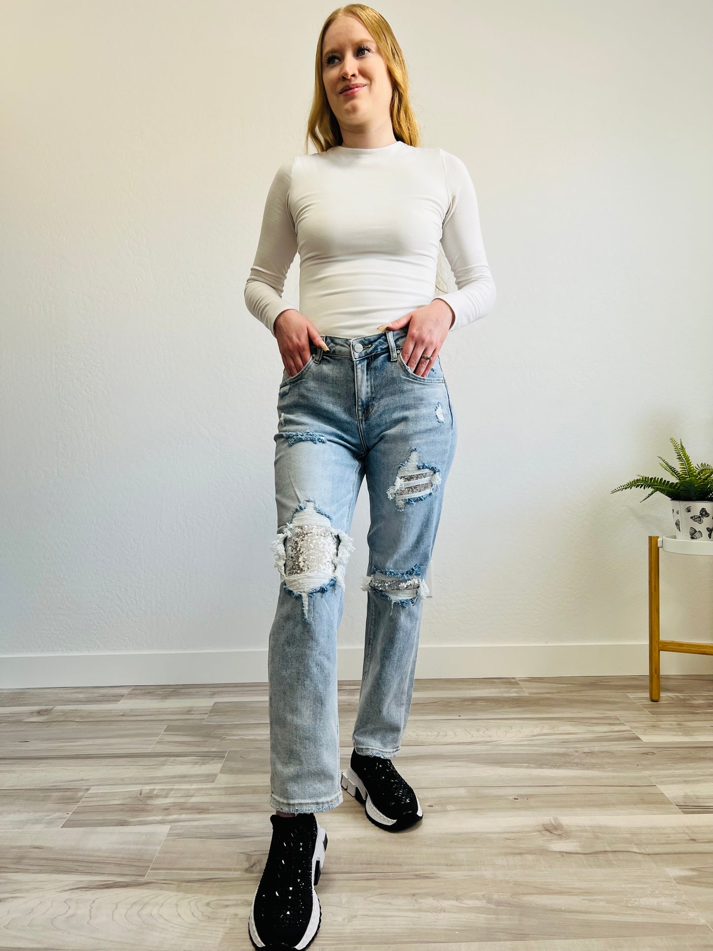Starry Embrace Jeans - DoseOFashion Boutique