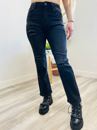 Timeless Vintage Black Jeans - DoseOFashion Boutique