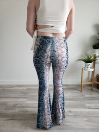 Sienna Flared Pant (Snake Print) - DoseOFashion Boutique